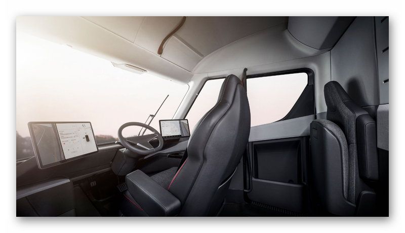 Салон Tesla Semi